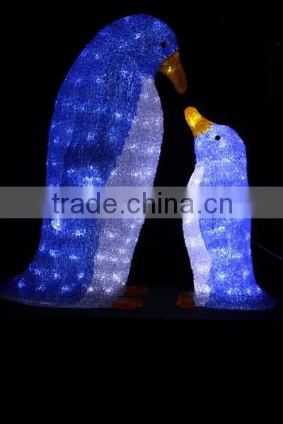 Factory produce high quality and cheap 3 D LED christmas acrylic penguin motif decoration light