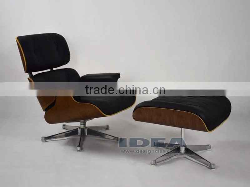Replica Charles Lounge Chair Walnut Veneer Black leather