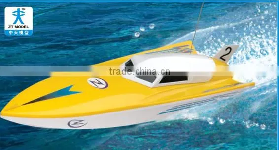 RC Speedy Catamaran Model