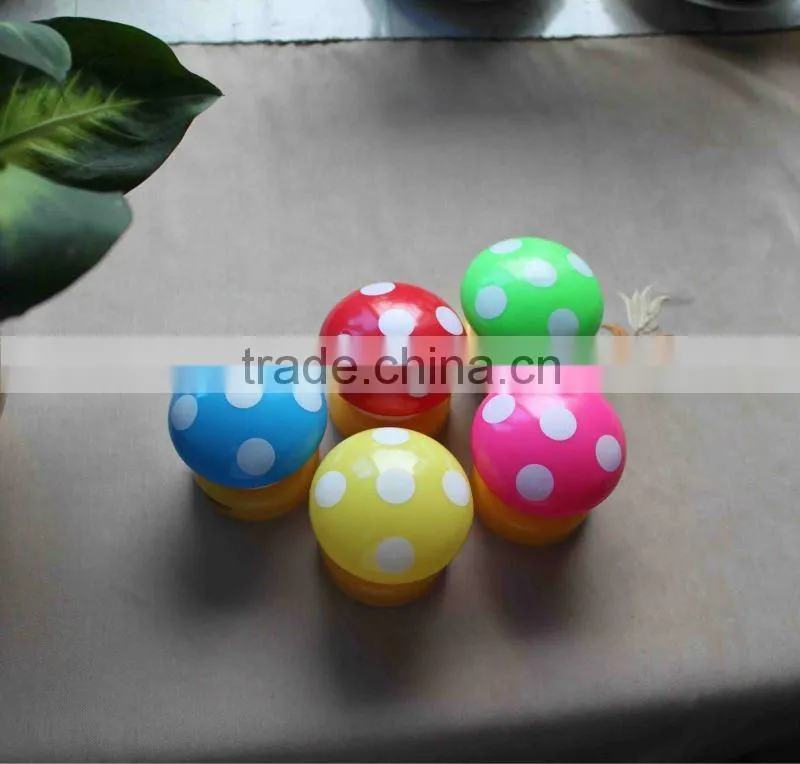 Heart shaped portable led work light 13000-15000MCD led touch lamp