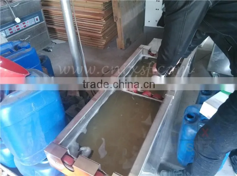 Ultrasonic wave printing anilox roller cleaning machine