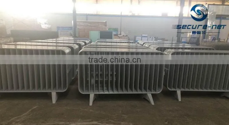 reinforcing temporary steel fence crowd control barrier system
