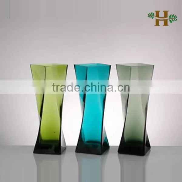 Hot-sale white square glass vase, handmade wholesale cheap glassware