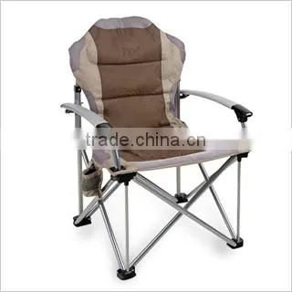 Folding camping table