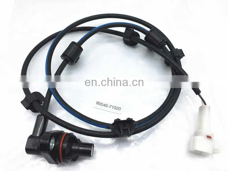 Rear Right ABS Wheel Speed Sensor For To-yota Hilux Fortuner OEM 89545-71020 89545 71020 8954571020