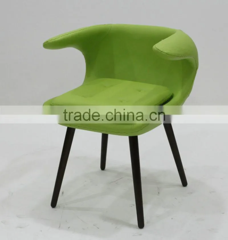 replica relaxing fiberglass material fabric grace elegant Bo Strange Frost Chair with wooden legs