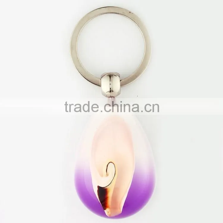 2016 Hot selling keychain with real sealife peacock shell