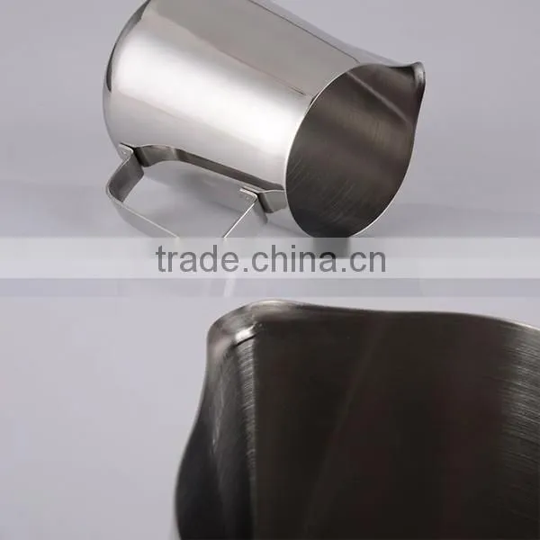 Top quality Frothing Pitcher for Espresso Machines Stainless Steel Milk Frothers Latte Jug
