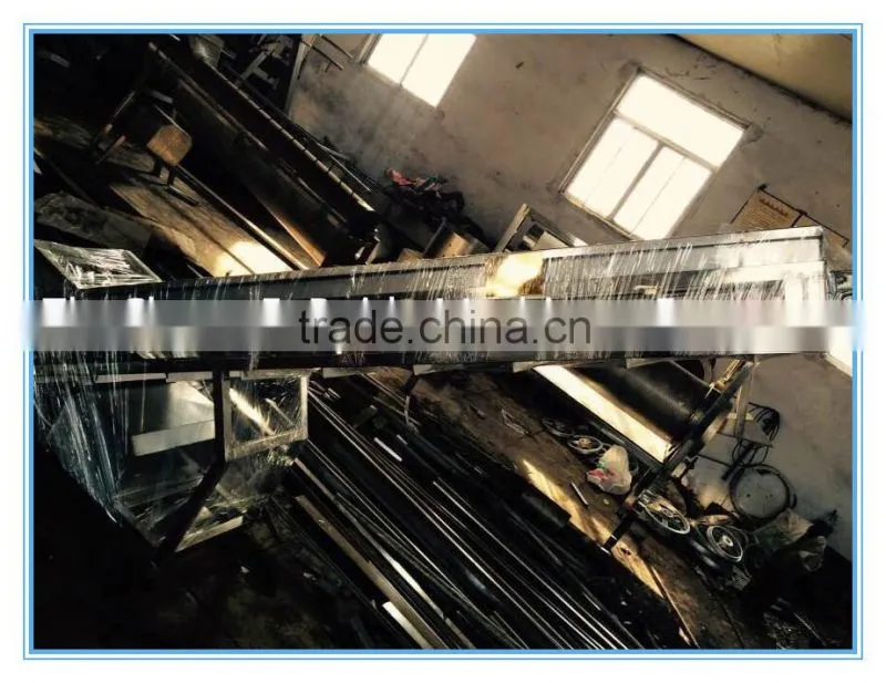 chicken feet conveyer/poultry broiler equipment/abattoir machinery