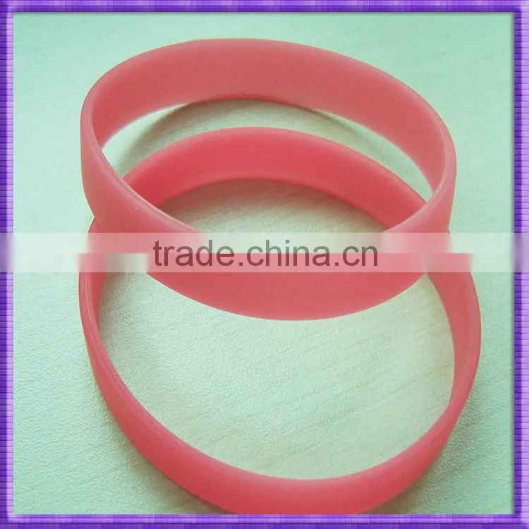 Custom round silicone bracelet