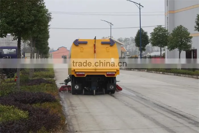 professional export Dongfeng urban street sweeping truck for sale