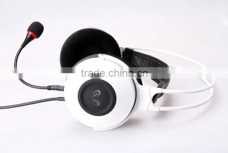 Nature Sounds Stylish Computer Headphone With Super Bass Sound vibrator