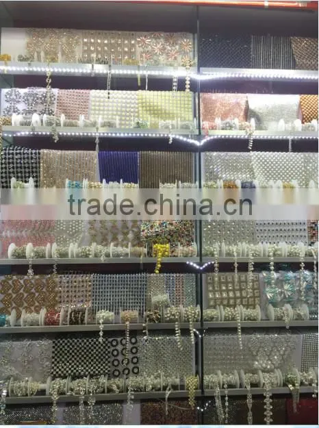Bling Bling 24x40cm Decorative Shaped Rhinestone Mesh , Fancy Rhinestone Sheet For DIY cut