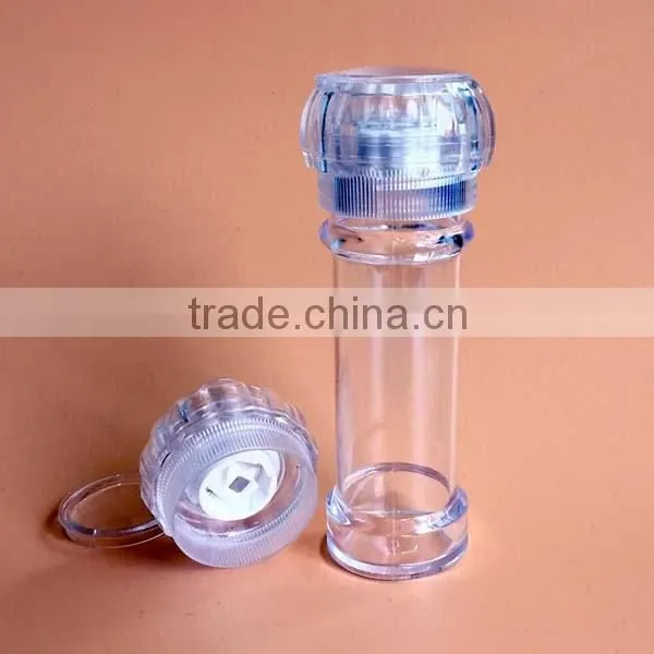 salt and pepper grinder