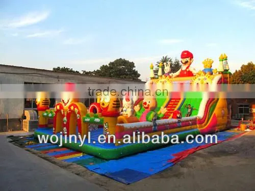 Attractive Inflatable jumping castle with slide