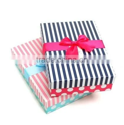 2015 Custom Made Large Decorative Gift Boxes with Bar Strips Printing
