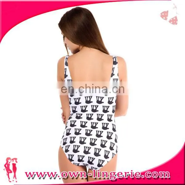 Beach Products Fashion Sexy hot selling fashion design triangle swimwear bikini