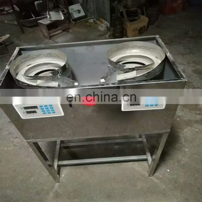 Good quality toothpick weighing packing machine/bottled toothpick packer