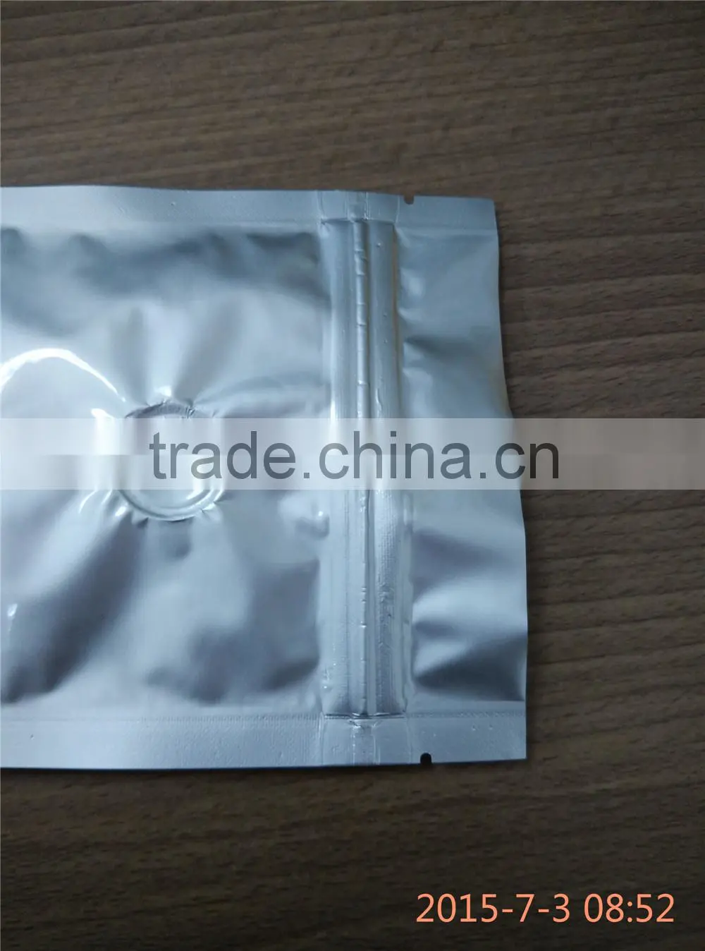 Plastic aluminum zipper bags with de-gassing valve