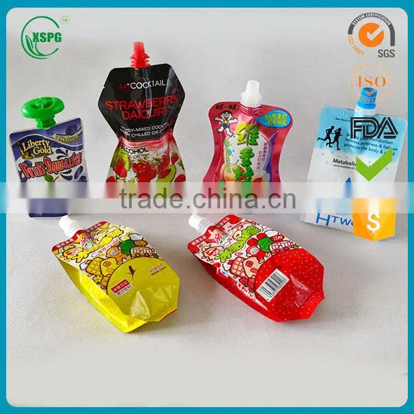 Transparent spout bag for juice with spray