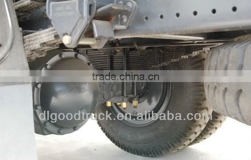 Dongfeng 4x2 road block remover