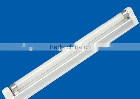 LAME-A super-quiet fluorescent light fixture