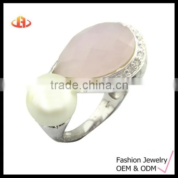 Unique Design Class Ring with Pearl and Gemstone