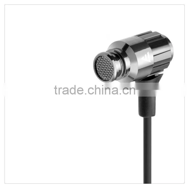 earphone with microphone mic speaker