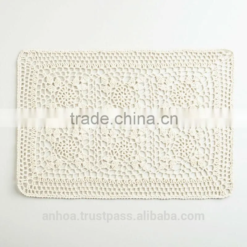 Linen embroidered placemats