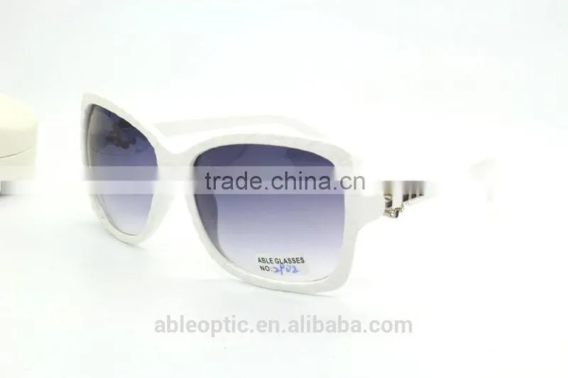 hotsell 2015 square oversized cheap wholesale summer shades sunglasses with metal hinge