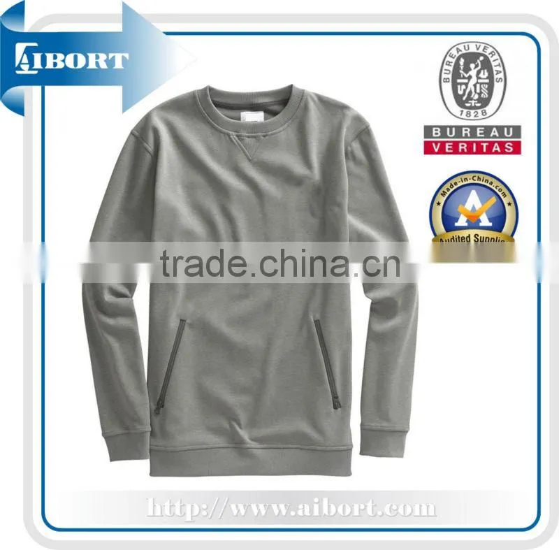 crewneck sweatshirt with pockets