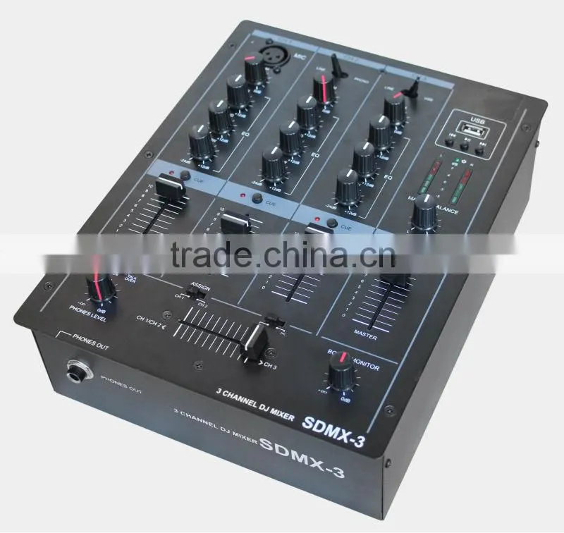 professional audio mixer with USB input