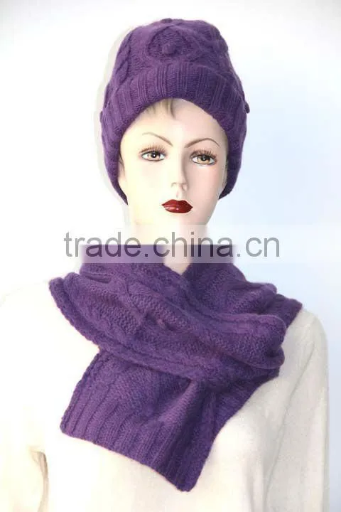 100% wooled scarf