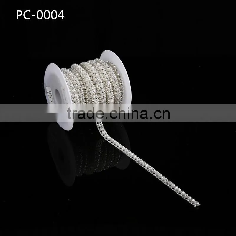 2016 fancy wholesale rhinestone chain trim for garment