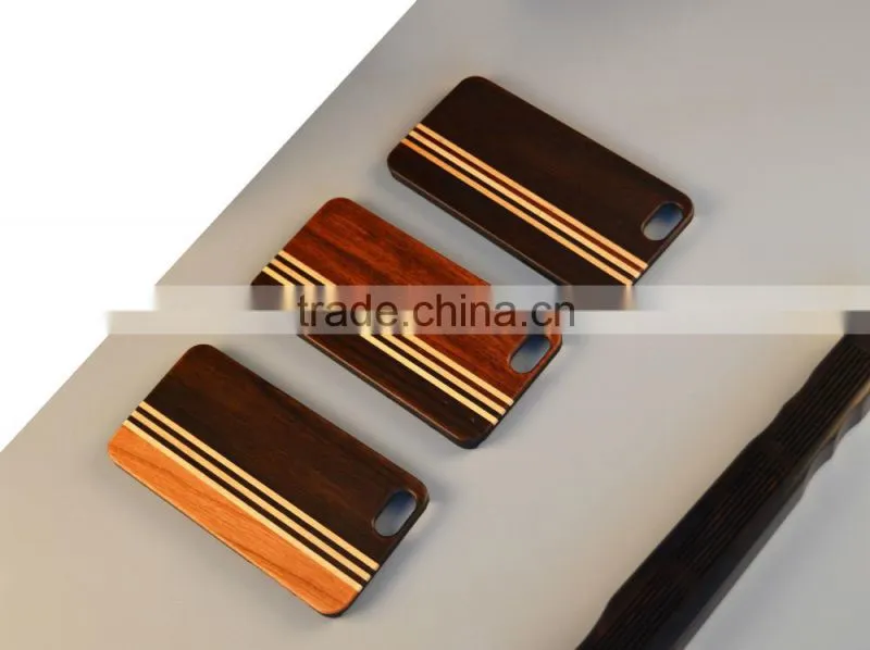 MOBILE PHONE CASE CUSTOMIZED in natural solid wood finish