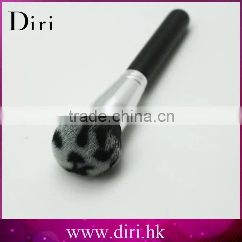 Factory OEM Nylon Hairs Single Makeup Brush Powder Brush