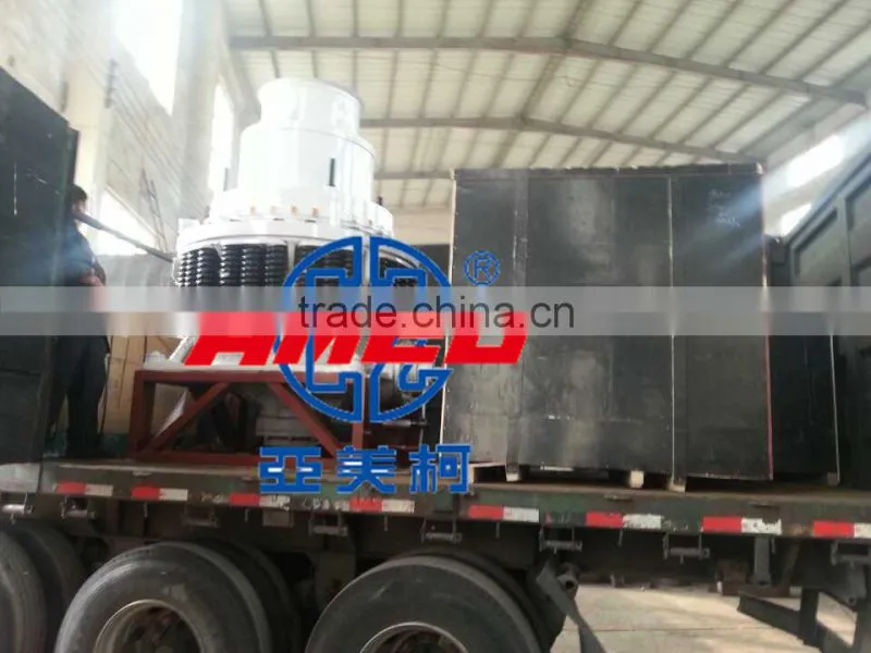big capacity Symons cone crusher for crushing strong stone