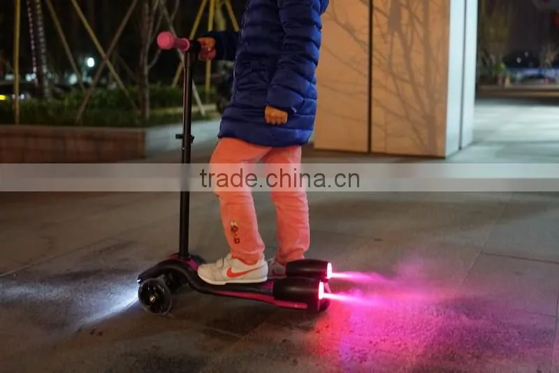 Cool Foldable Mist Spray Scooter For kids, Adjustable High Run scooter of gift for Children