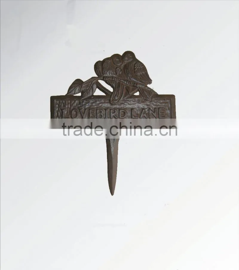 NATURAL STAYLE CAST IRON DECORATIVE