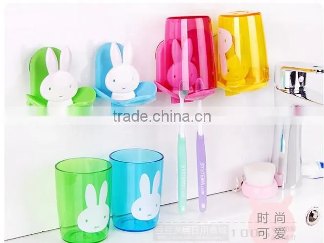 Good Quality Wall Mount Toothbrush Rack Portable Toothbrush Holder Wholesale