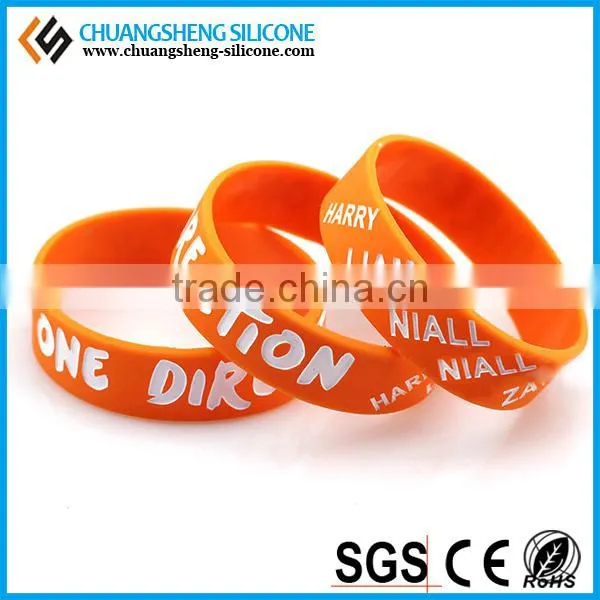 Top Grade Stylish 2015 Hot Gravure Silicone Bracelet