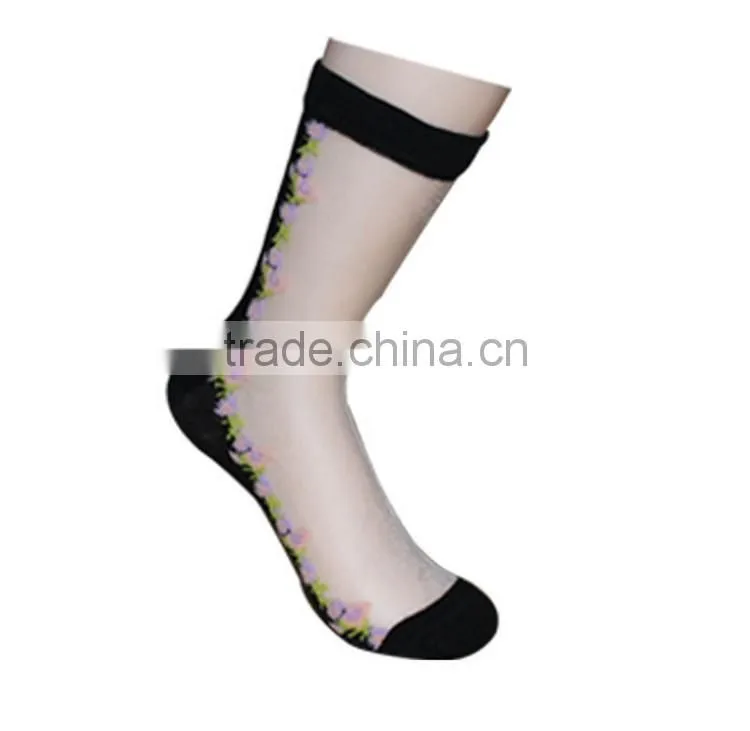 Hot sales Colorful Ultrathin Transparent Beautiful Socks Calcetines Pink Elastic Sock for Womens Crystal Lace Short Women sock