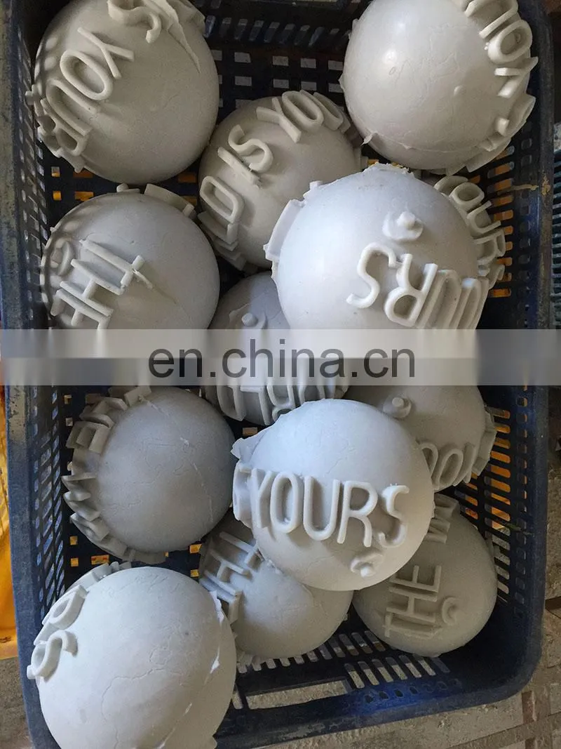 Custom China Factory 40cm Resin The World Is Yours Statue Full Size In Store
