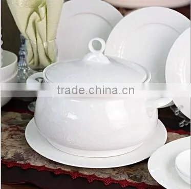56 pcs White Chinese Porcelain Dinner Set