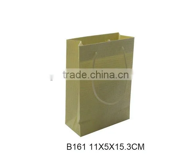China Wholesale Special Paper Bag Gift Bag with Handle B161