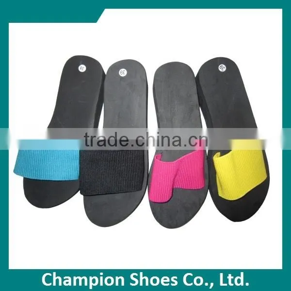 2015 Cheap Wholesale Slippers