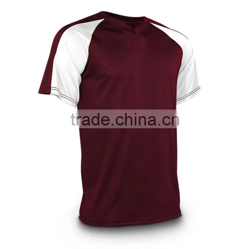 2013 Cheap OEM european style soccer unifrom from pakistan supplier jersey shorts socks