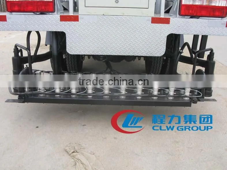Asphalt distributor truck,asphalt spray truck 4-6cbm of new product
