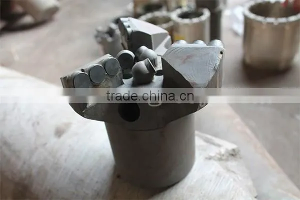 Three Wings Inner Concave Non Core PDC Drill Bit