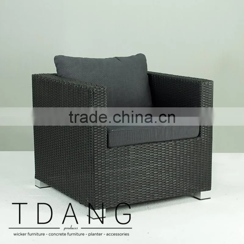 Kessler Wicker Club Chair with Cushion - Modulo Wicker Lounge Chair
